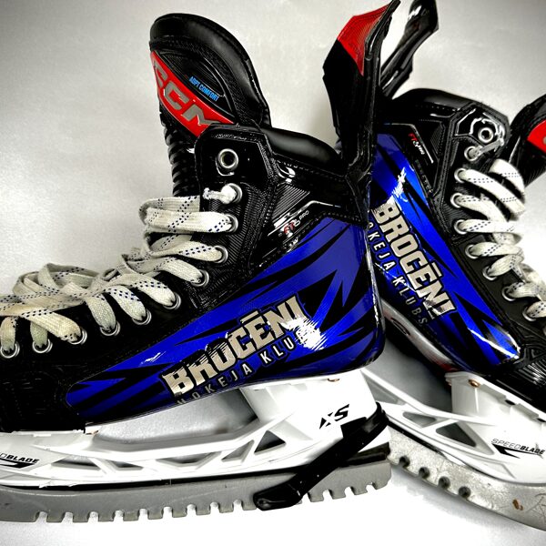 custom-hockey-skates